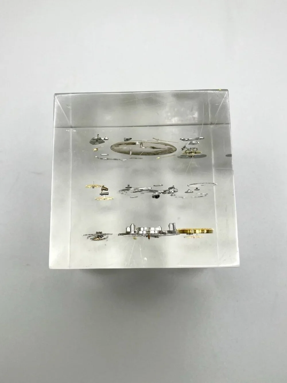 Vintage Buler De Luxe 17 Jewel Swiss Watch Movement Lucite Paperweight MCM